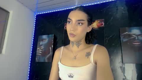Snapshot of darianna_atehortua chatting on June 2026 03:17:01 PM Dary online show from June 2026 03:17:01 PM