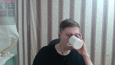 darienlarge online show from March 2025 04:35:02 PM