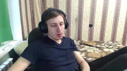 darienlarge online show from November 2025 09:00:02 AM