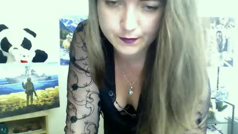 Snapshot of darina_m_ chatting on July 2026 11:17:02 AM Darina online show from July 2026 11:17:02 AM