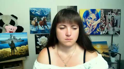 Snapshot of darina_m_ chatting on August 2026 04:37:02 AM Darina online show from August 2026 04:37:02 AM