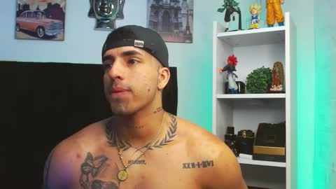 Darius Phoenix  online show from January 2025 12:01:01 AM