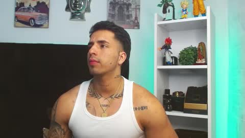 Darius Phoenix  online show from January 2025 06:22:02 AM