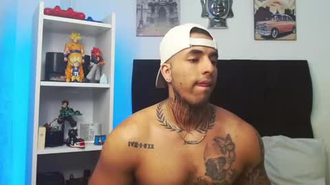 Darius Phoenix  online show from March 2025 08:00:01 AM