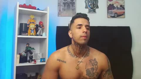 Darius Phoenix  online show from March 2025 11:05:01 AM