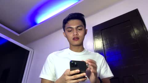 Snapshot of dark_angel69x chatting on December 2024 05:34:01 PM Guile online show from December 2024 05:34:01 PM