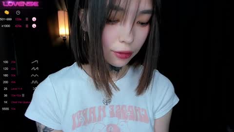 Ester online show from December 2024 12:33:02 PM