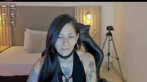 M I K A E L A online show from March 2026 12:54:02 PM