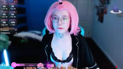 Snapshot of dark_lucious chatting on February 2025 04:30:02 PM Lucious Foijieh online show from February 2025 04:30:02 PM