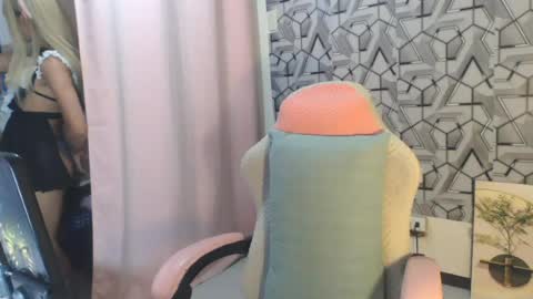 dark_lustxox online show from July 2026 12:14:02 PM