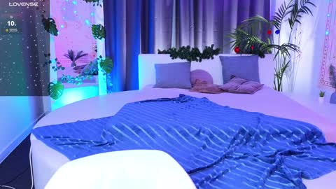 Vamp  online show from December 2024 03:33:02 AM