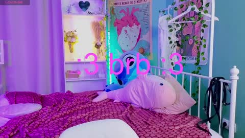 Vamp  online show from January 2025 03:01:01 PM