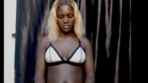 sexygal online show from September 2025 09:27:02 PM