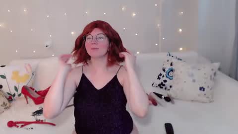 Kelly online show from June 2026 05:48:01 AM
