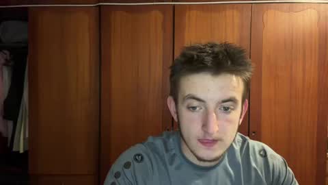 Alex online show from April 2026 07:44:01 PM