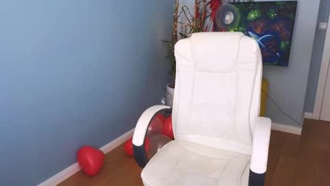 darkmoon____ online show from March 2025 01:29:01 PM