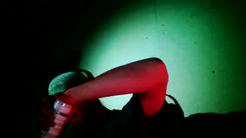 darknessdragon6 online show from February 2026 09:51:02 AM