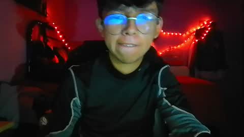 Snapshot of darknex_ chatting on June 2026 05:22:01 AM Jose Ian online show from June 2026 05:22:01 AM