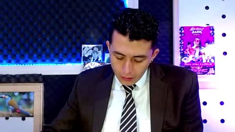 Snapshot of darko0717 chatting on January 2025 01:51:02 PM DARKO0717 online show from January 2025 01:51:02 PM