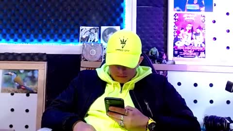 Snapshot of darko0717 chatting on February 2025 12:30:01 AM DARKO0717 online show from February 2025 12:30:01 AM