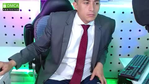 Snapshot of darko0717 chatting on October 2025 12:04:02 PM DARKO0717 online show from October 2025 12:04:02 PM