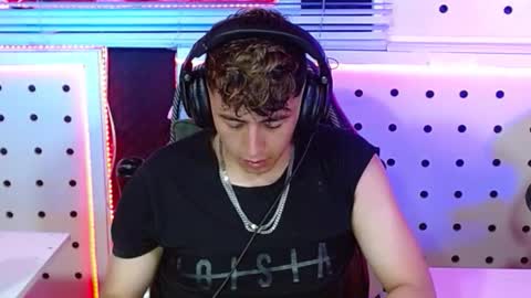 Snapshot of darko0717 chatting on November 2025 11:07:02 PM DARKO0717 online show from November 2025 11:07:02 PM