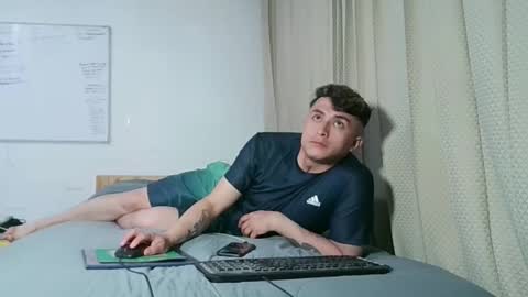 Snapshot of darko0717 chatting on November 2025 11:26:01 PM DARKO0717 online show from November 2025 11:26:01 PM