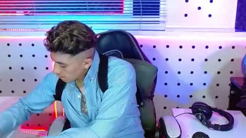 Snapshot of darko0717 chatting on November 2025 11:31:01 AM DARKO0717 online show from November 2025 11:31:01 AM