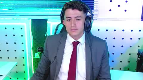 Snapshot of darko0717 chatting on November 2025 01:12:02 PM DARKO0717 online show from November 2025 01:12:02 PM