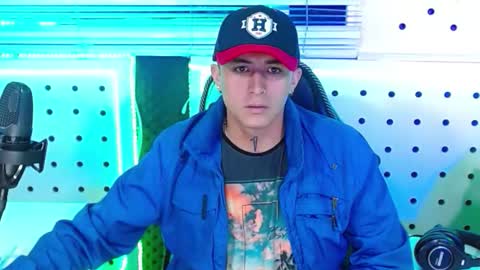 Snapshot of darko0717 chatting on November 2025 01:44:02 PM DARKO0717 online show from November 2025 01:44:02 PM