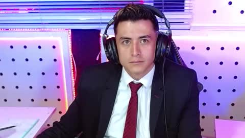 Snapshot of darko0717 chatting on November 2025 05:59:01 PM DARKO0717 online show from November 2025 05:59:01 PM