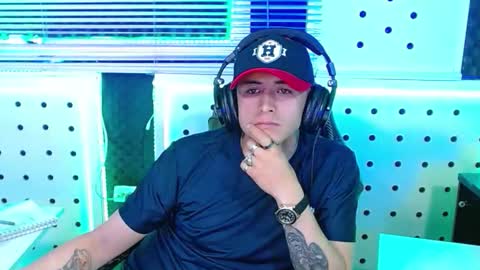 DARKO0717 online show from December 2025 02:42:01 AM