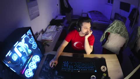 Snapshot of darkschneider_ chatting on January 2025 11:56:02 PM darkschneider_ online show from January 2025 11:56:02 PM