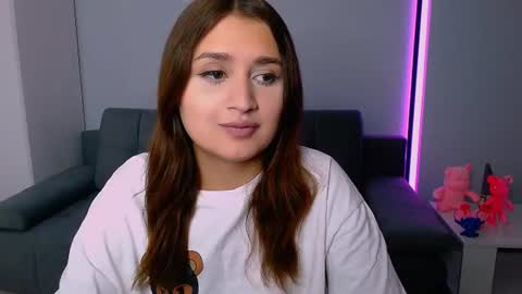 Amelie online show from July 2026 04:11:01 PM