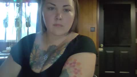 Daisy online show from October 2025 09:36:02 PM