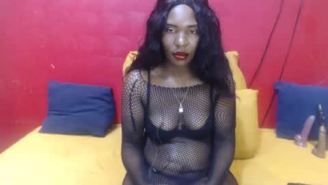 Snapshot of darksultryxx30 chatting on June 2026 07:44:02 AM Darksultryxx30 online show from June 2026 07:44:02 AM