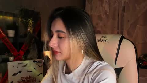 Belle online show from October 2025 03:34:01 AM