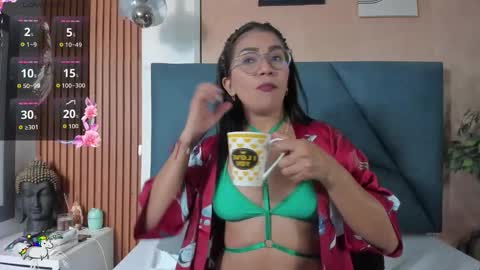 Snapshot of darlapalmer chatting on October 2025 11:22:02 AM darlapalmer online show from October 2025 11:22:02 AM