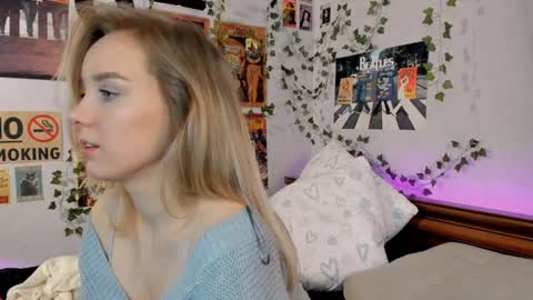 lina online show from December 2024 01:39:01 AM