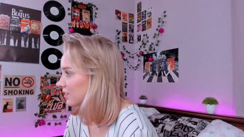 lina online show from January 2025 11:43:01 PM