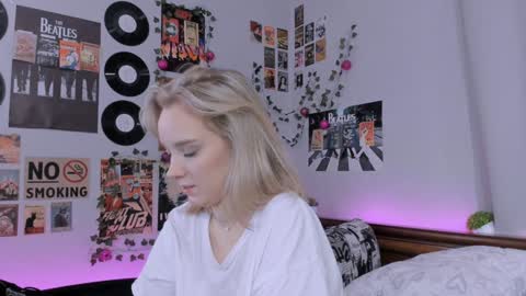 lina online show from January 2025 11:15:02 PM