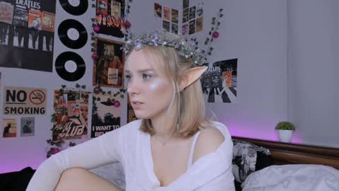 lina online show from January 2025 11:43:02 PM