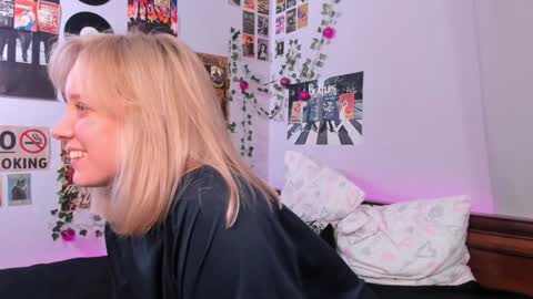 lina online show from February 2025 02:49:01 AM