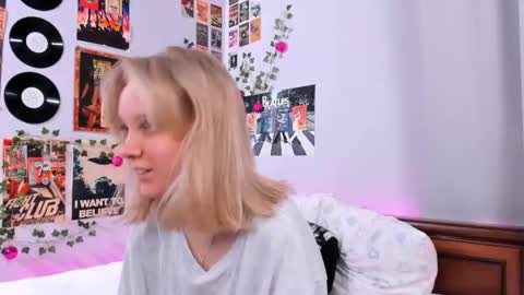 lina online show from February 2025 08:29:02 PM