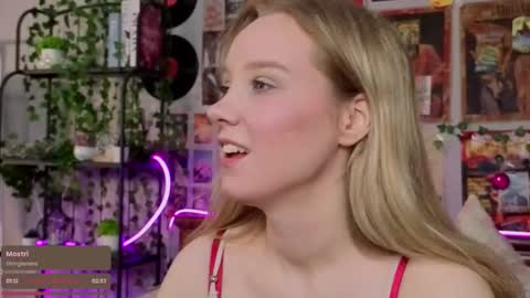 lina online show from September 2025 09:04:01 PM