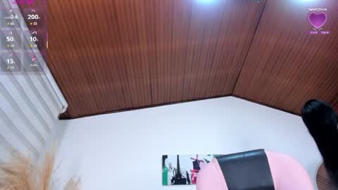 Snapshot of darling_spoiled chatting on July 2026 10:00:01 AM darling online show from July 2026 10:00:01 AM