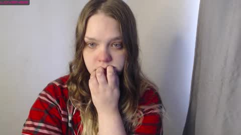 Snapshot of darling_tony18 chatting on September 2025 11:45:01 AM darling_tony18 online show from September 2025 11:45:01 AM