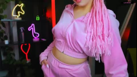 Snapshot of darly_honey chatting on April 2026 05:03:01 AM darly honey online show from April 2026 05:03:01 AM