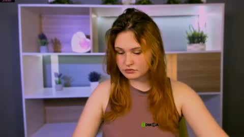 Snapshot of darly_honey chatting on April 2026 07:00:02 PM darly honey online show from April 2026 07:00:02 PM
