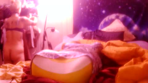 darnette_daisy online show from May 2026 06:10:01 AM